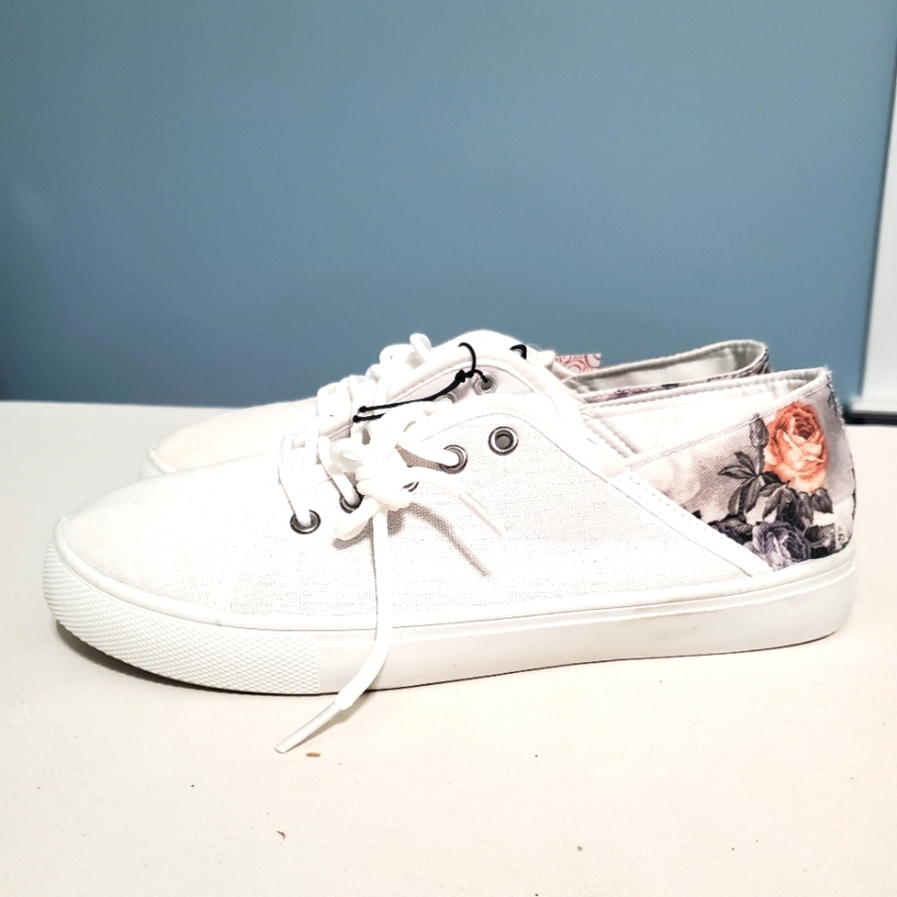 Canvas Shoes